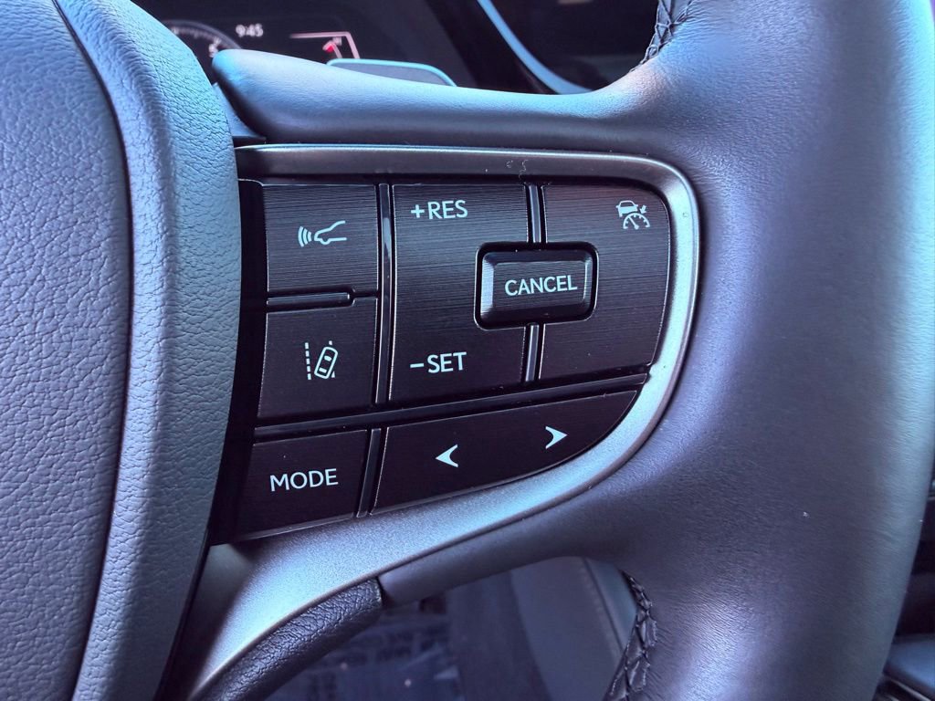 Certified 2024 Lexus ES 350 w/ Premium Package image 20