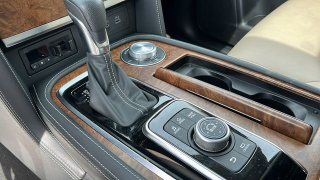 Certified 2024 Nissan Armada SL w/ Captain's Chairs Package AWD/4WD image 18