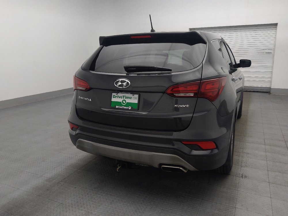 Used 2018 Hyundai Santa Fe Sport w/ Cargo Package FWD image 7