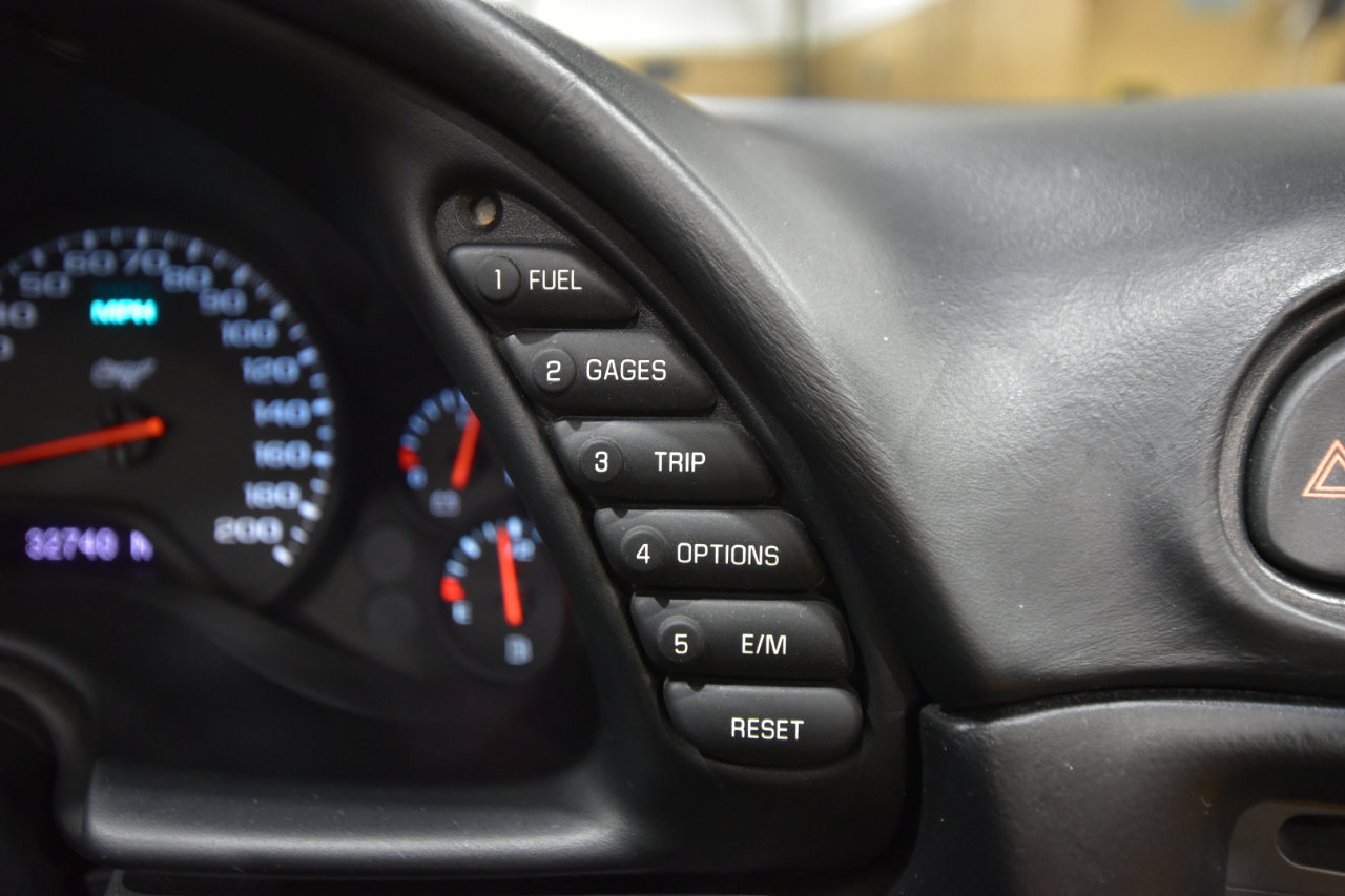 Used 2003 Chevrolet Corvette Convertible w/ Preferred Equipment Group1 image 41