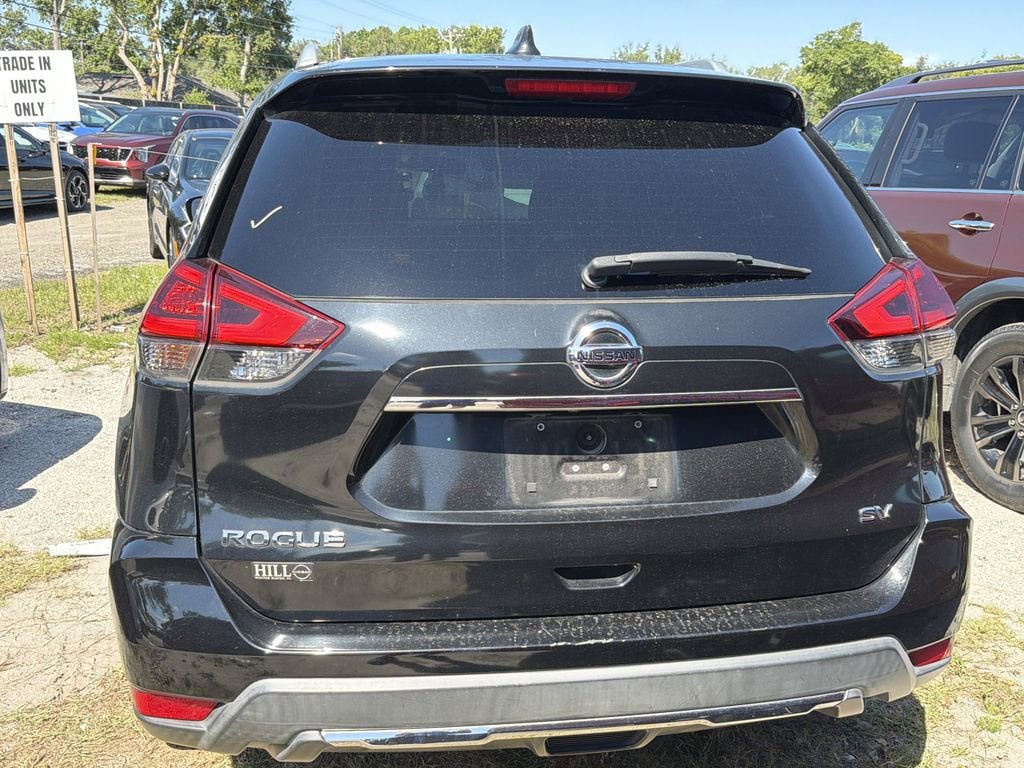 Used 2018 Nissan Rogue SV FWD image 8