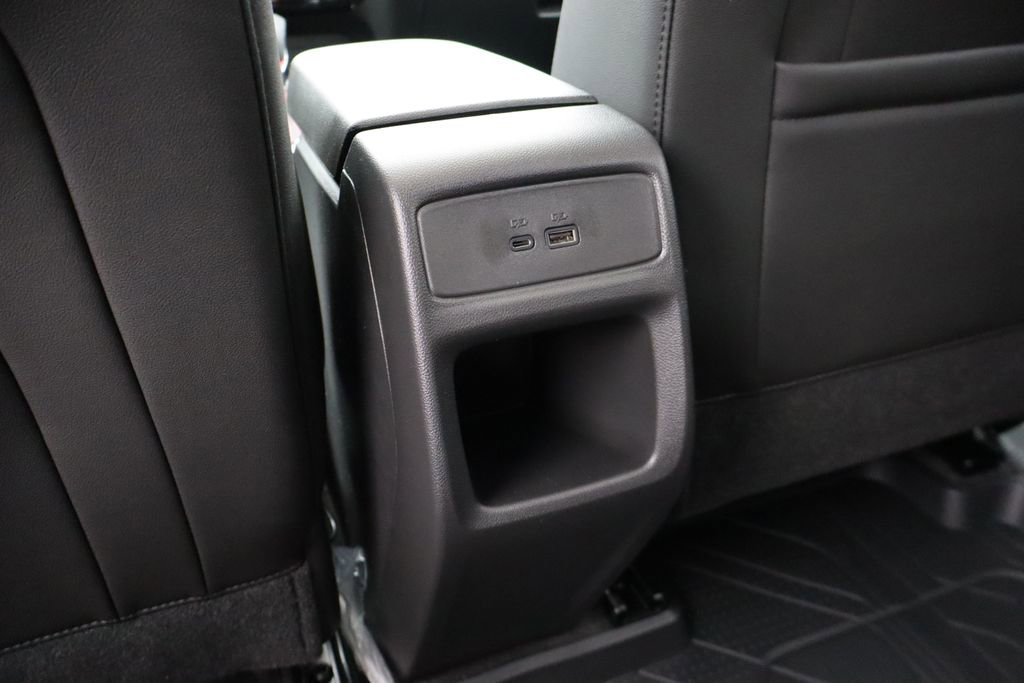 New 2026 Chevrolet Trax RS w/ Sunroof Package image 35