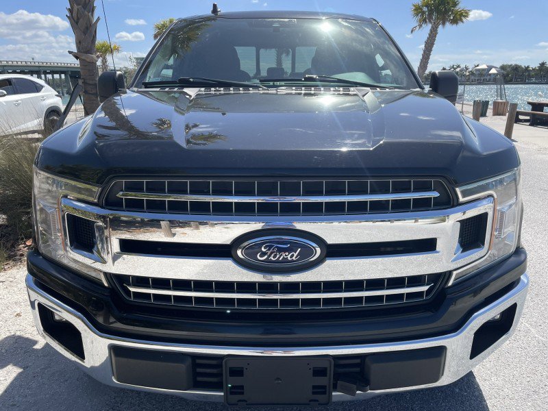Used 2020 Ford F150 XLT w/ Equipment Group 302A Luxury AWD/4WD image 4