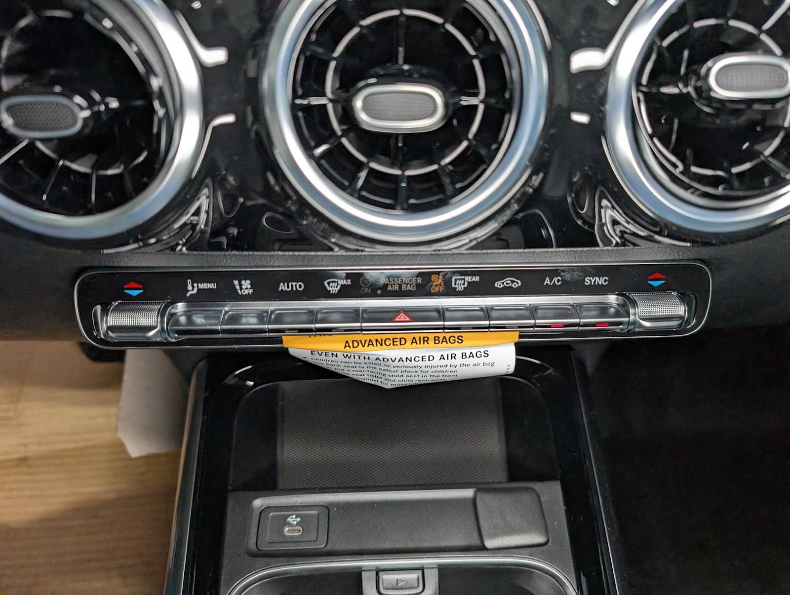 New 2026 Mercedes-Benz GLA 250 4MATIC image 26