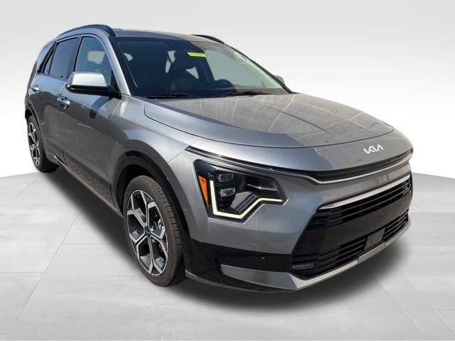 Certified 2023 Kia Niro SX Touring
