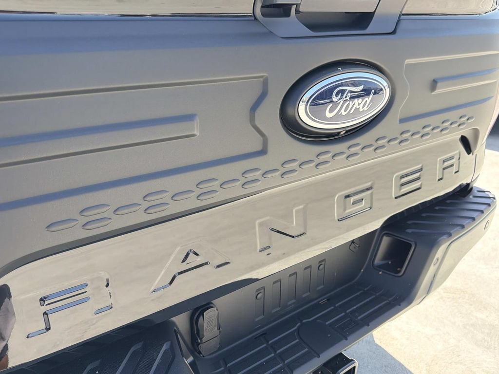 Certified 2025 Ford Ranger XLT AWD/4WD image 10
