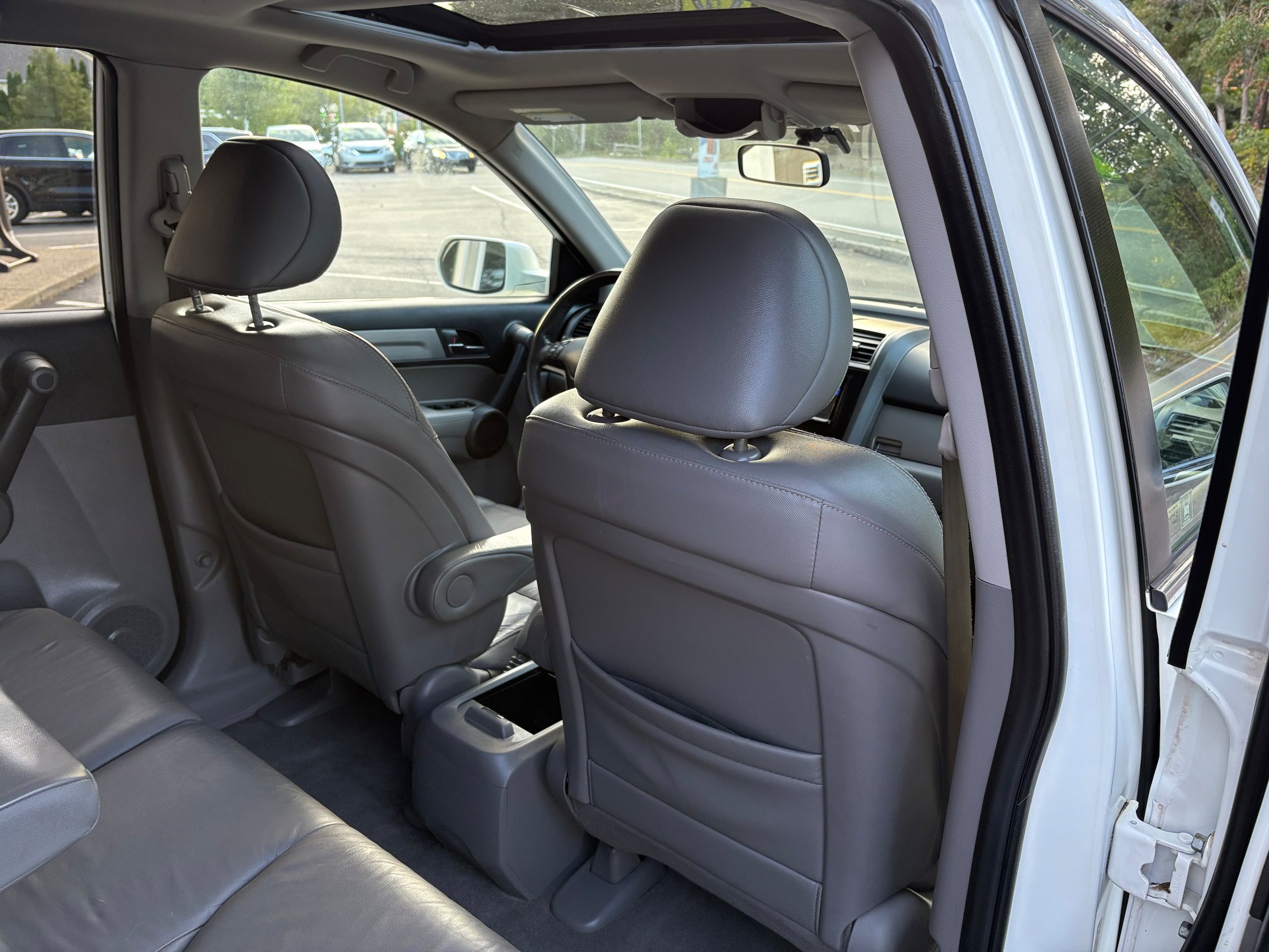 Used 2010 Honda CR-V EX-L image 22