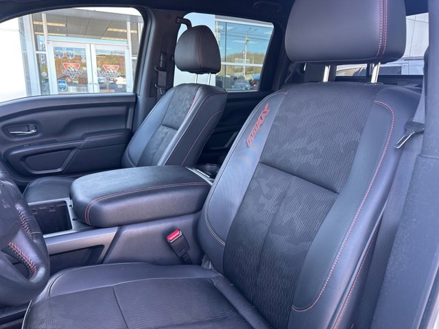 Used 2021 Nissan Titan PRO-4X w/ Off Road Protection Package image 9