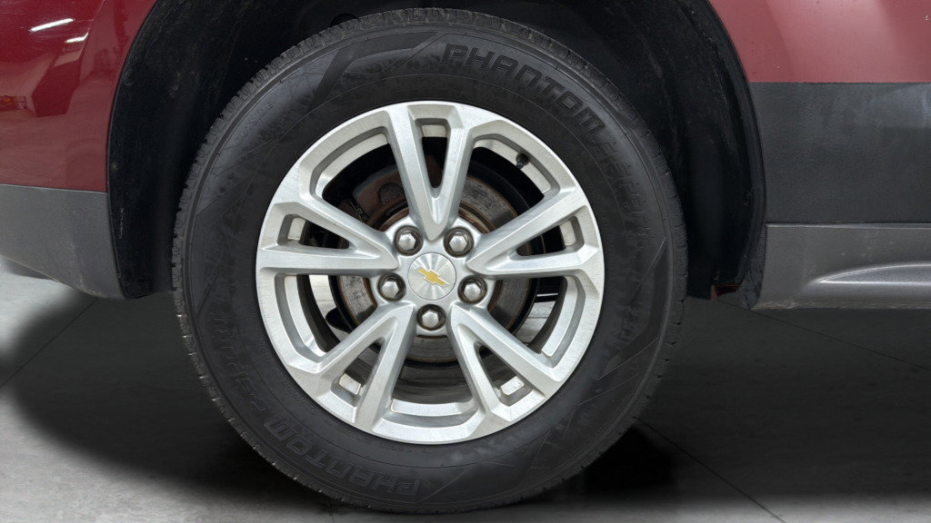 Used 2016 Chevrolet Equinox LT w/ Convenience Package image 39