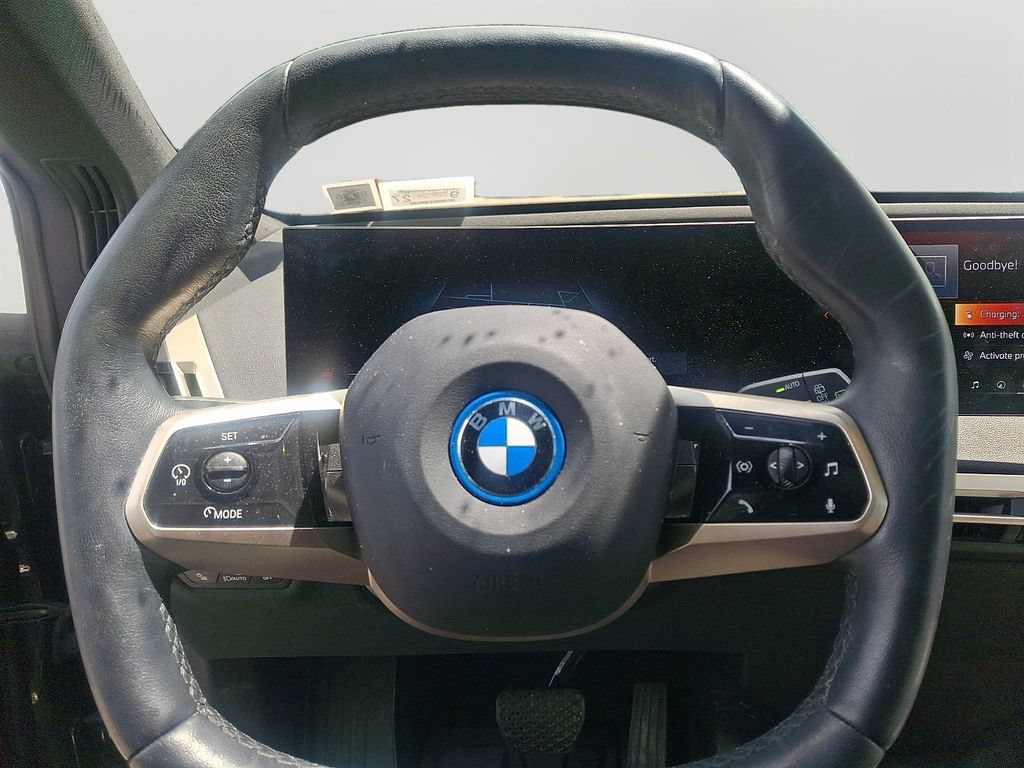 Used 2024 BMW iX xDrive50 w/ Convenience Package AWD/4WD image 17