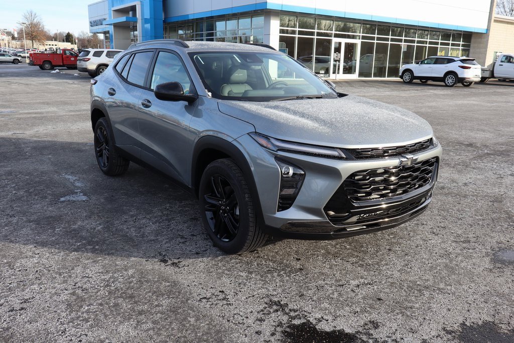 New 2026 Chevrolet Trax ACTIV w/ Driver Confidence Package image 2