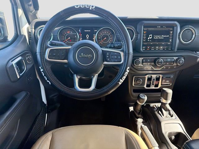 Used 2019 Jeep Wrangler Unlimited Sahara image 16