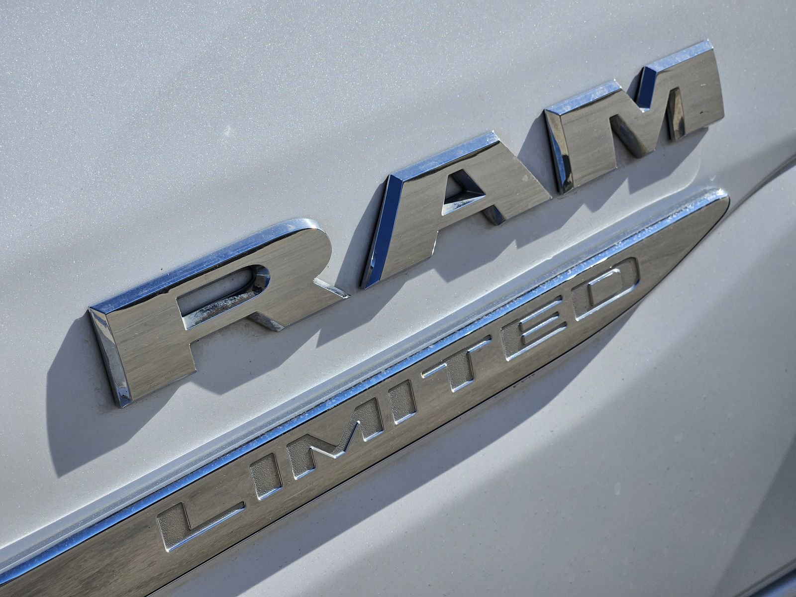 Used 2023 RAM 1500 Limited w/ Trailer Tow Group image 15