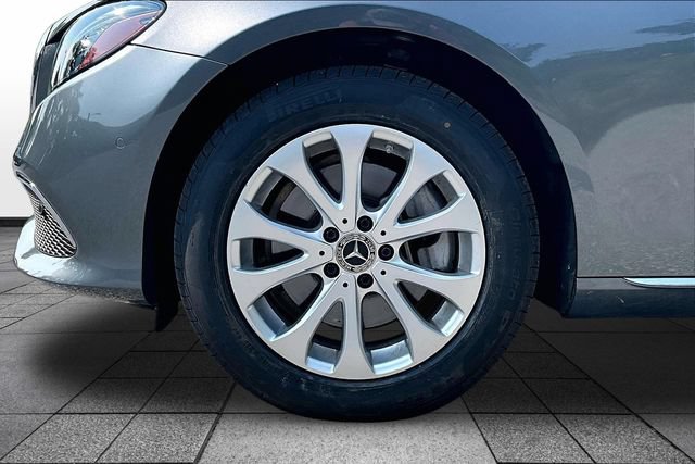 Certified 2018 Mercedes-Benz E 300 4MATIC image 5