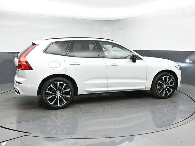 Used 2023 Volvo XC60 B5 Ultimate AWD/4WD image 9