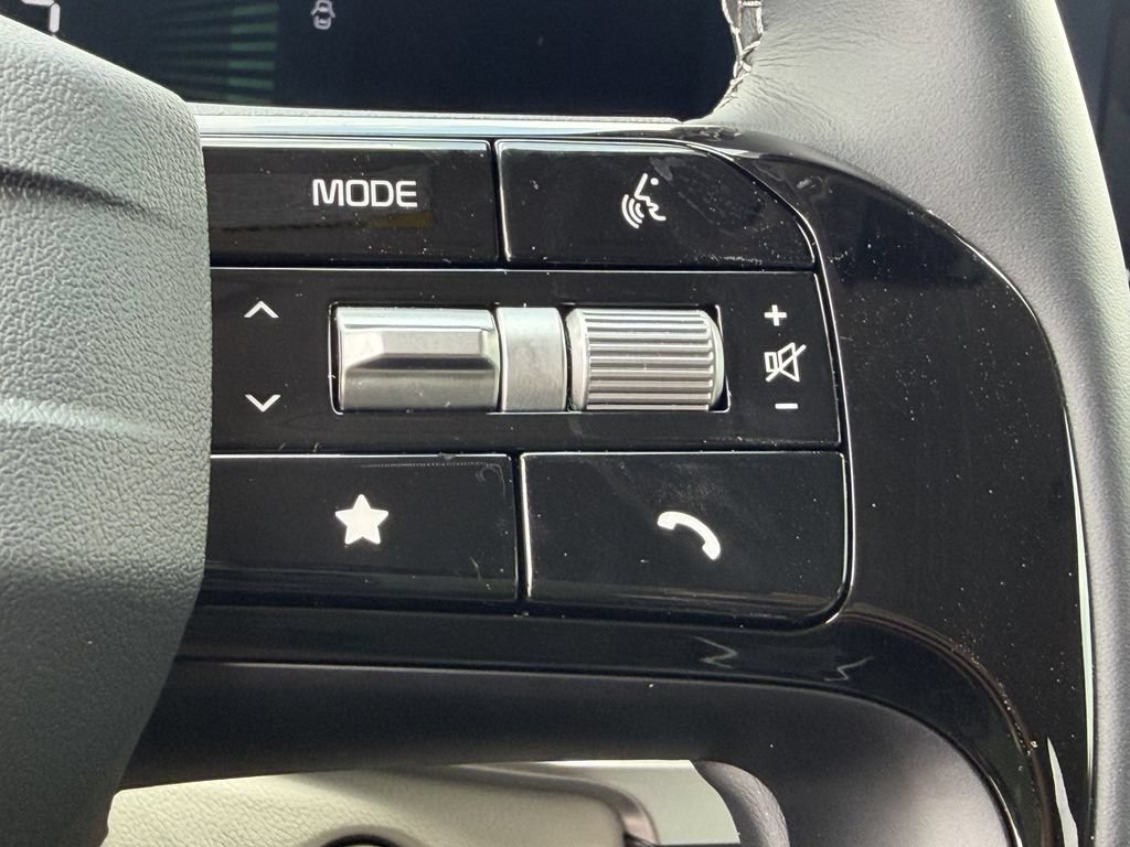 New 2026 Kia Sorento S FWD image 28