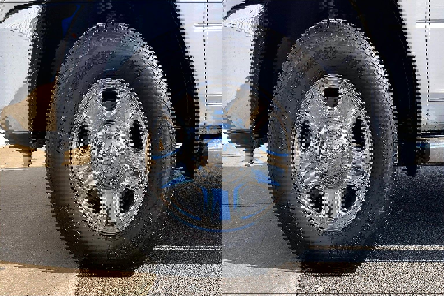 Used 2018 RAM 3500 Tradesman w/ Chrome Appearance Group image 11