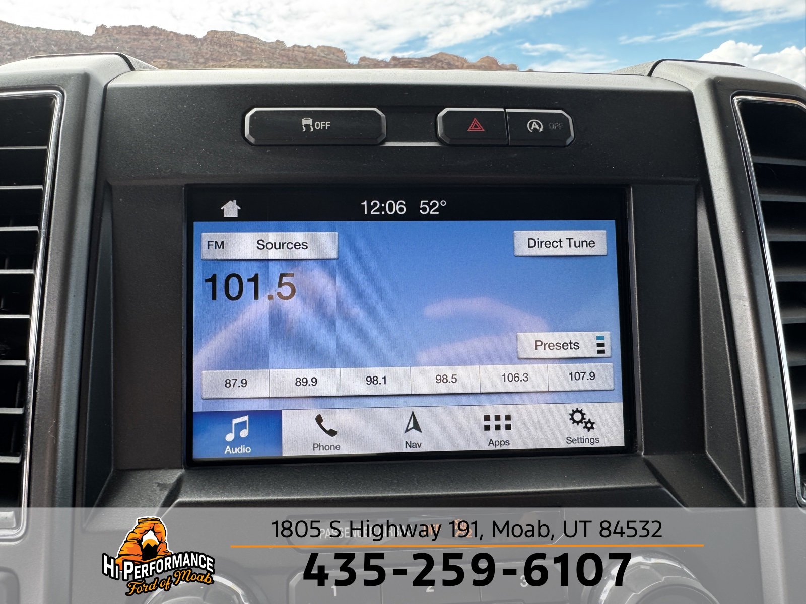 Used 2018 Ford F150 XLT w/ Equipment Group 302A Luxury image 26