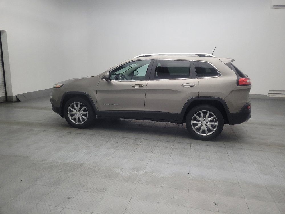 Used 2018 Jeep Cherokee Limited w/ Technology Group AWD/4WD image 3