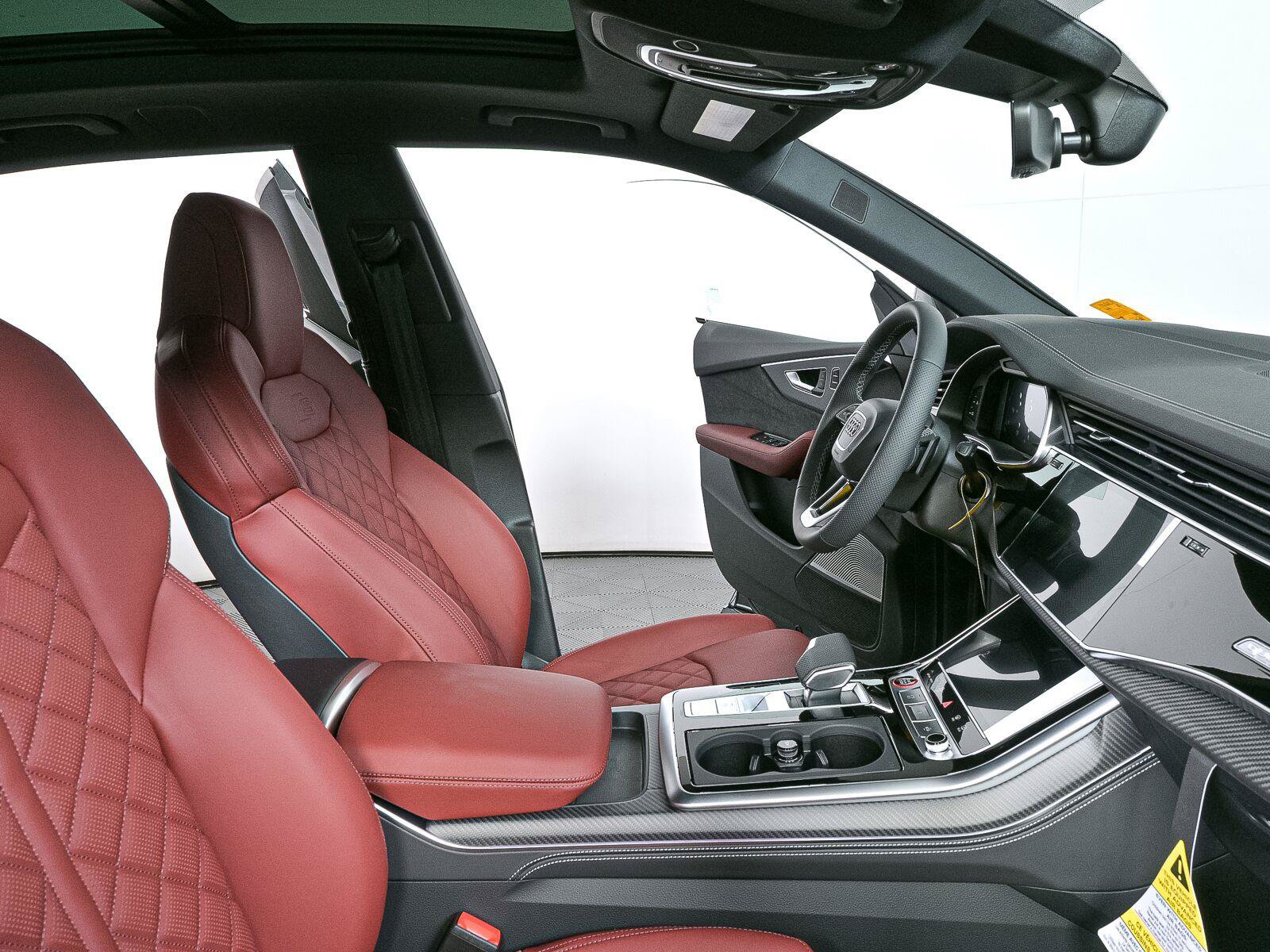 New 2026 Audi SQ8 Prestige AWD/4WD image 25