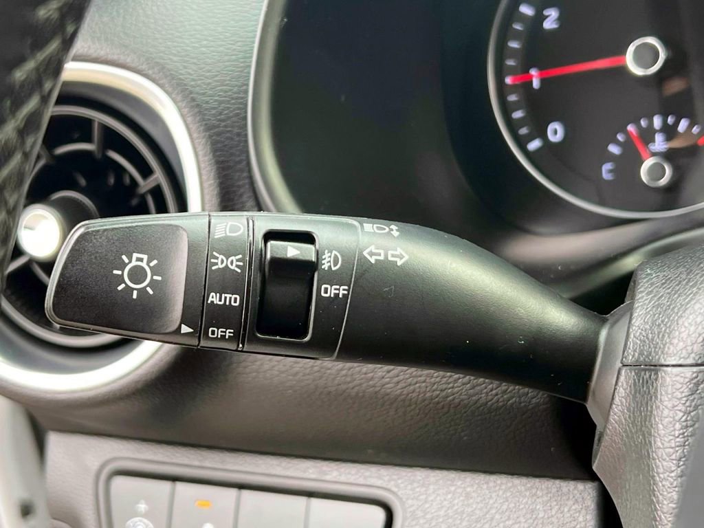 Used 2021 Kia Forte GT-Line image 23