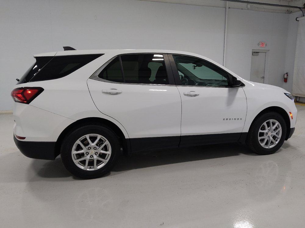 Used 2023 Chevrolet Equinox LT FWD image 10