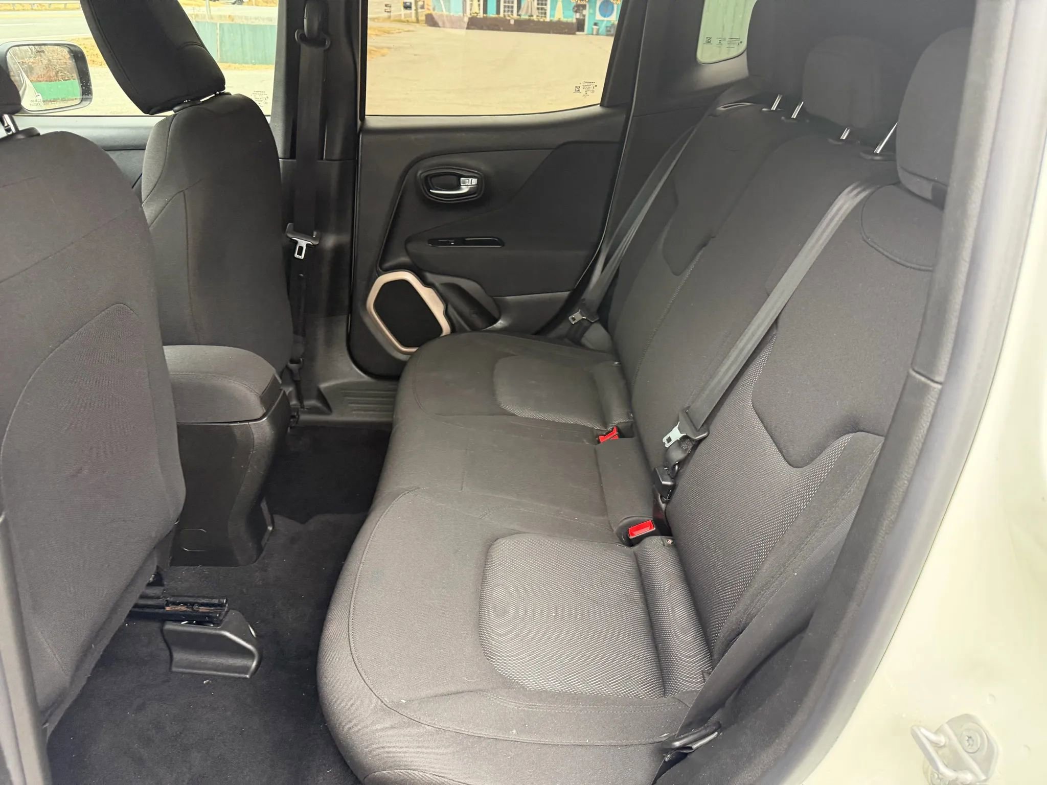 Used 2016 Jeep Renegade Sport w/ Power & Air Group image 19