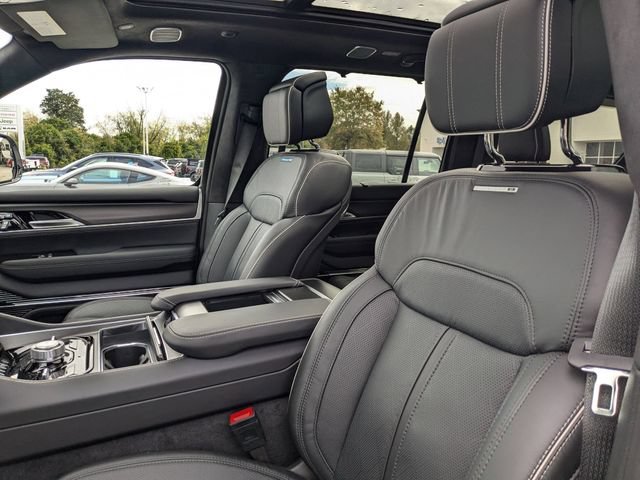 New 2024 Jeep Grand Wagoneer Series II w/ Quick Order Packagew 28T AWD/4WD image 13