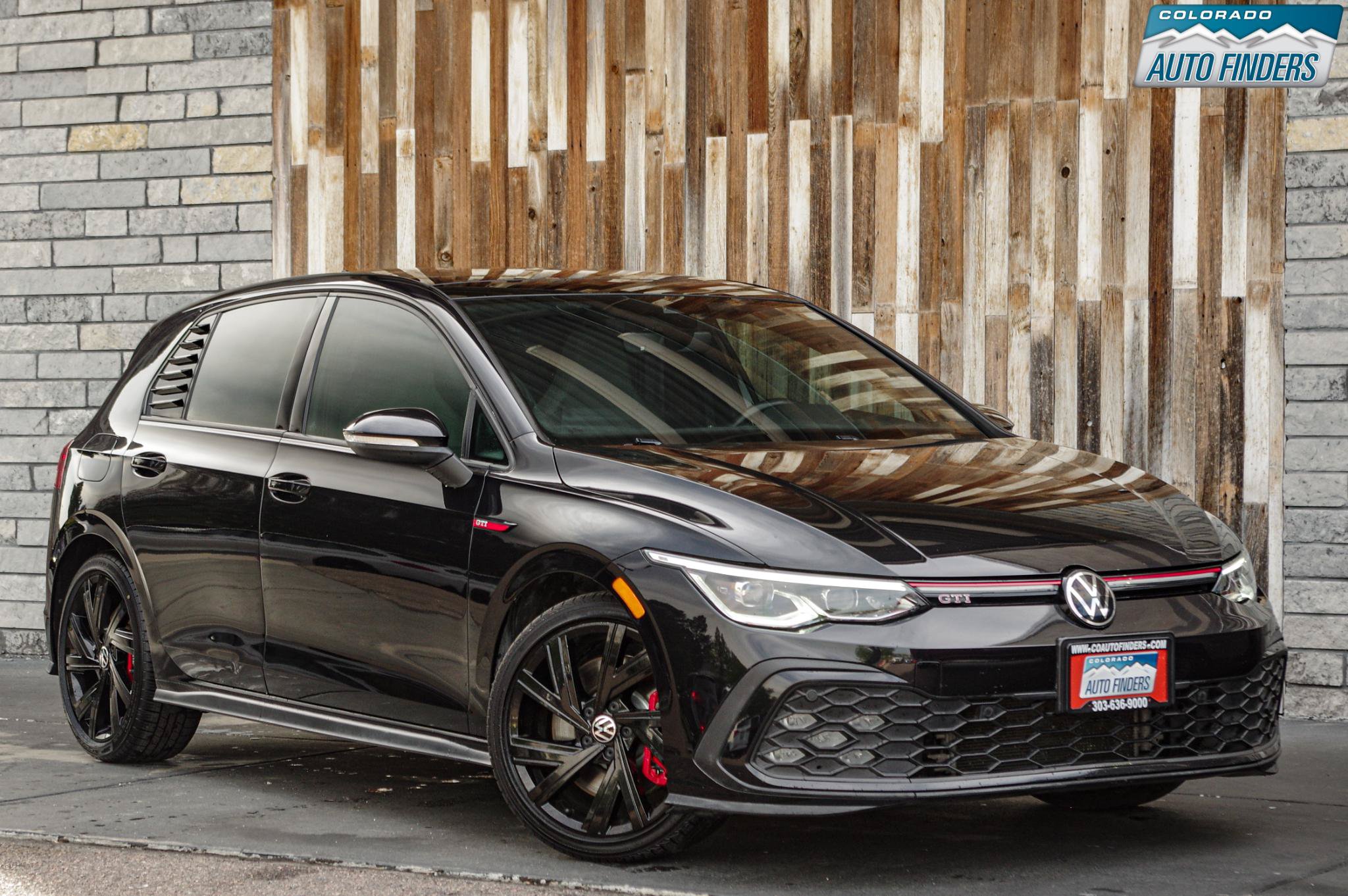 Used 2022 Volkswagen GTI SE w/ SE Leather Package FWD image 9