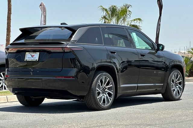 New 2025 Jeep Wagoneer S Limited AWD/4WD image 9