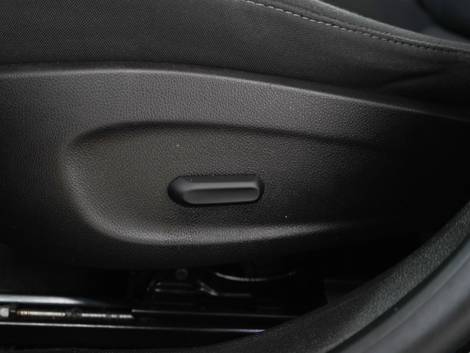 Used 2014 Chevrolet Cruze LT FWD image 24