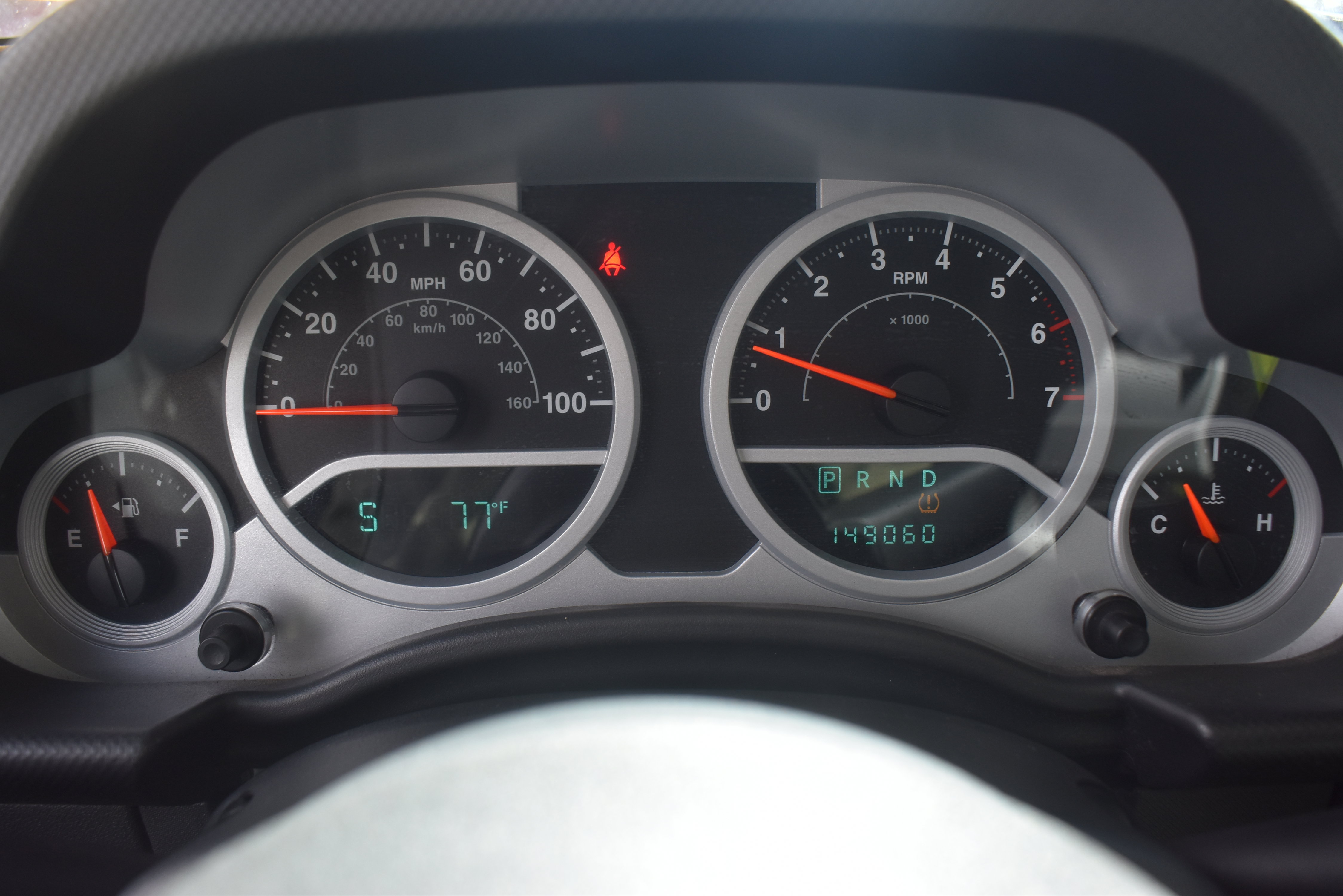 Used 2010 Jeep Wrangler Unlimited Rubicon AWD/4WD image 27