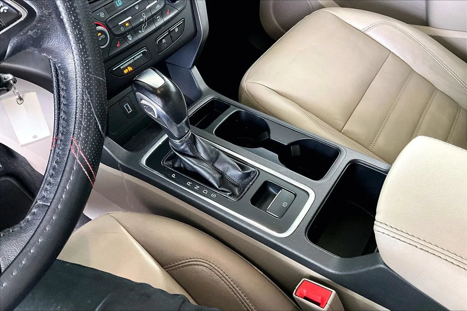 Used 2018 Ford Escape SEL FWD image 15