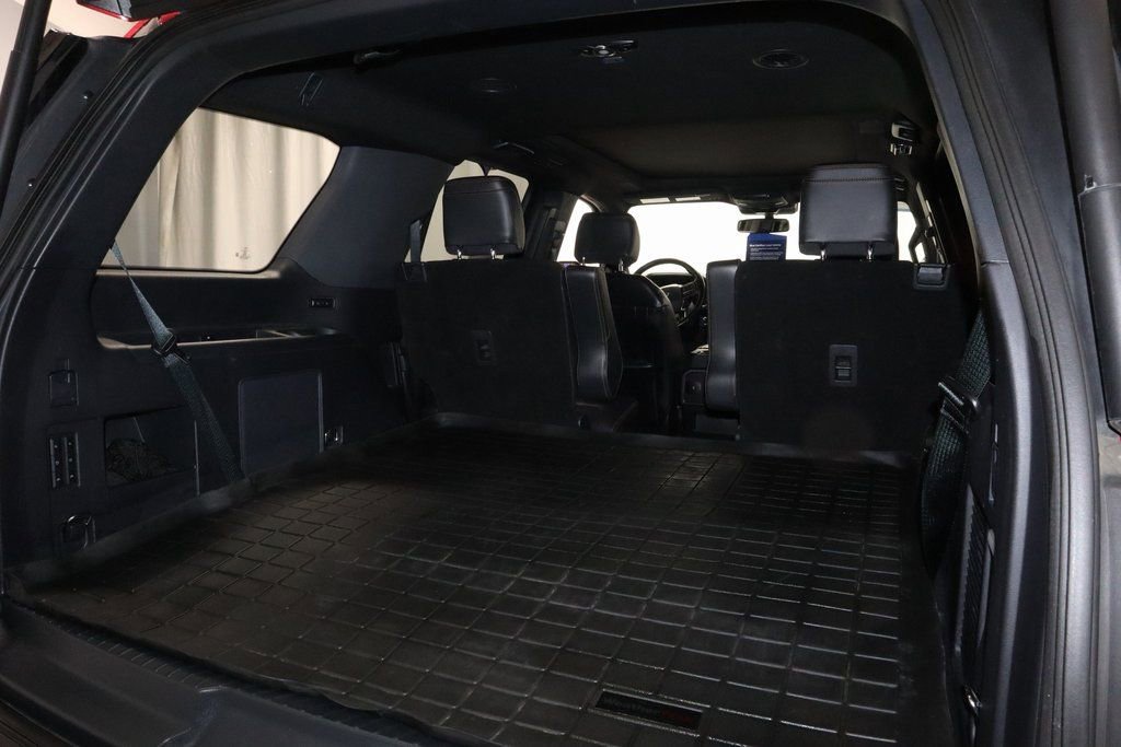 Certified 2022 Ford Expedition Platinum image 16
