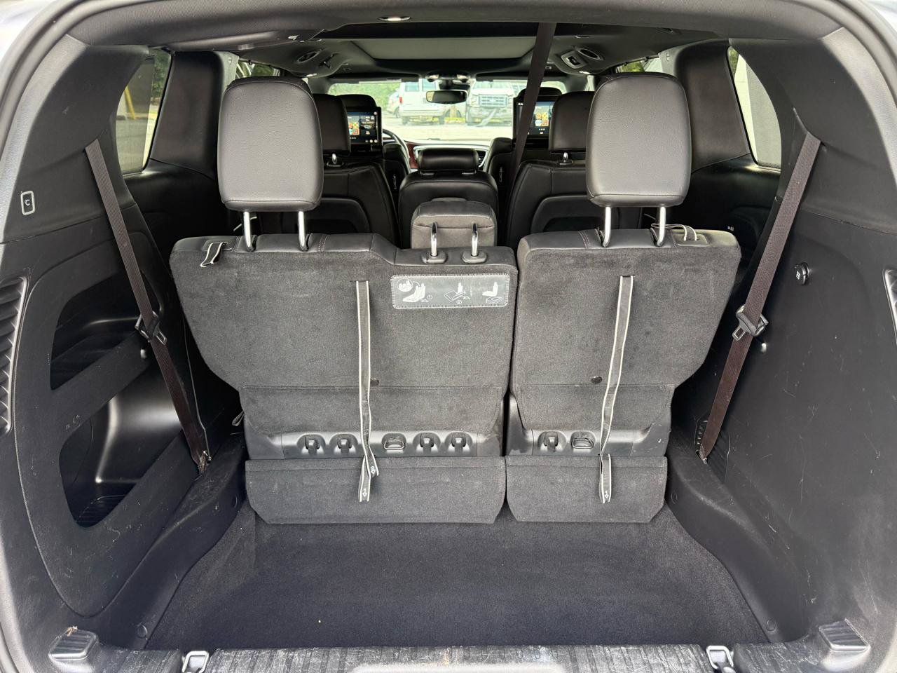 Used 2019 Chrysler Pacifica Touring-L FWD image 49