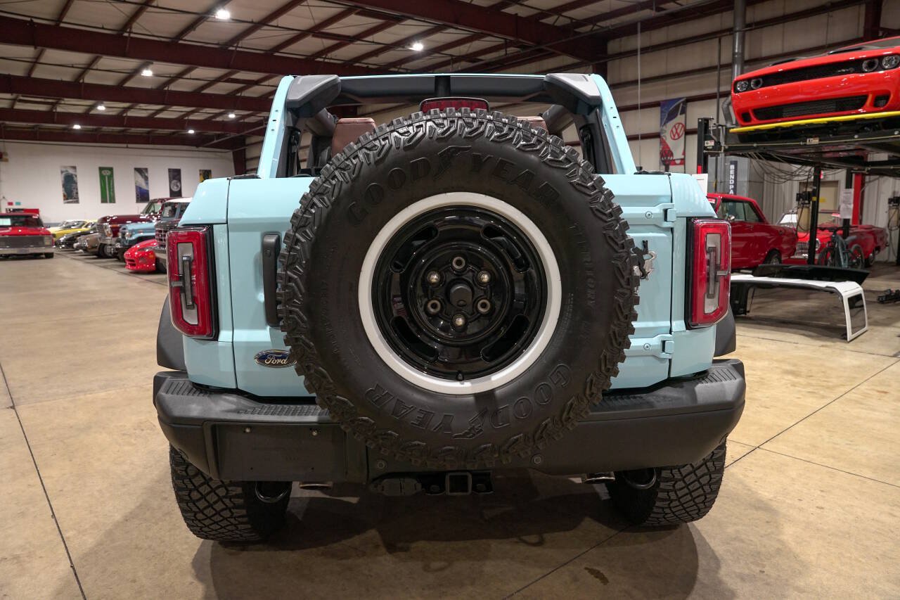 Used 2023 Ford Bronco Heritage Edition AWD/4WD image 7