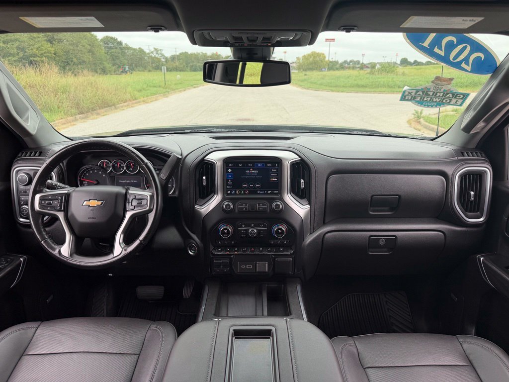 Used 2021 Chevrolet Silverado 1500 LTZ w/ LTZ Premium Package AWD/4WD image 16