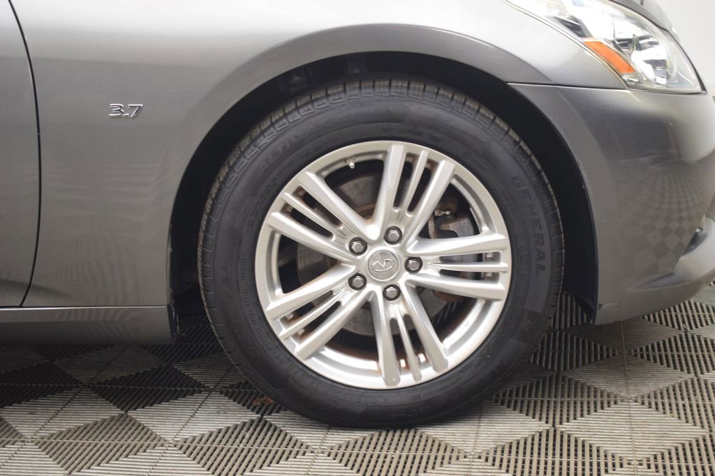 Used 2015 INFINITI Q40 AWD w/ Navigation Package image 30