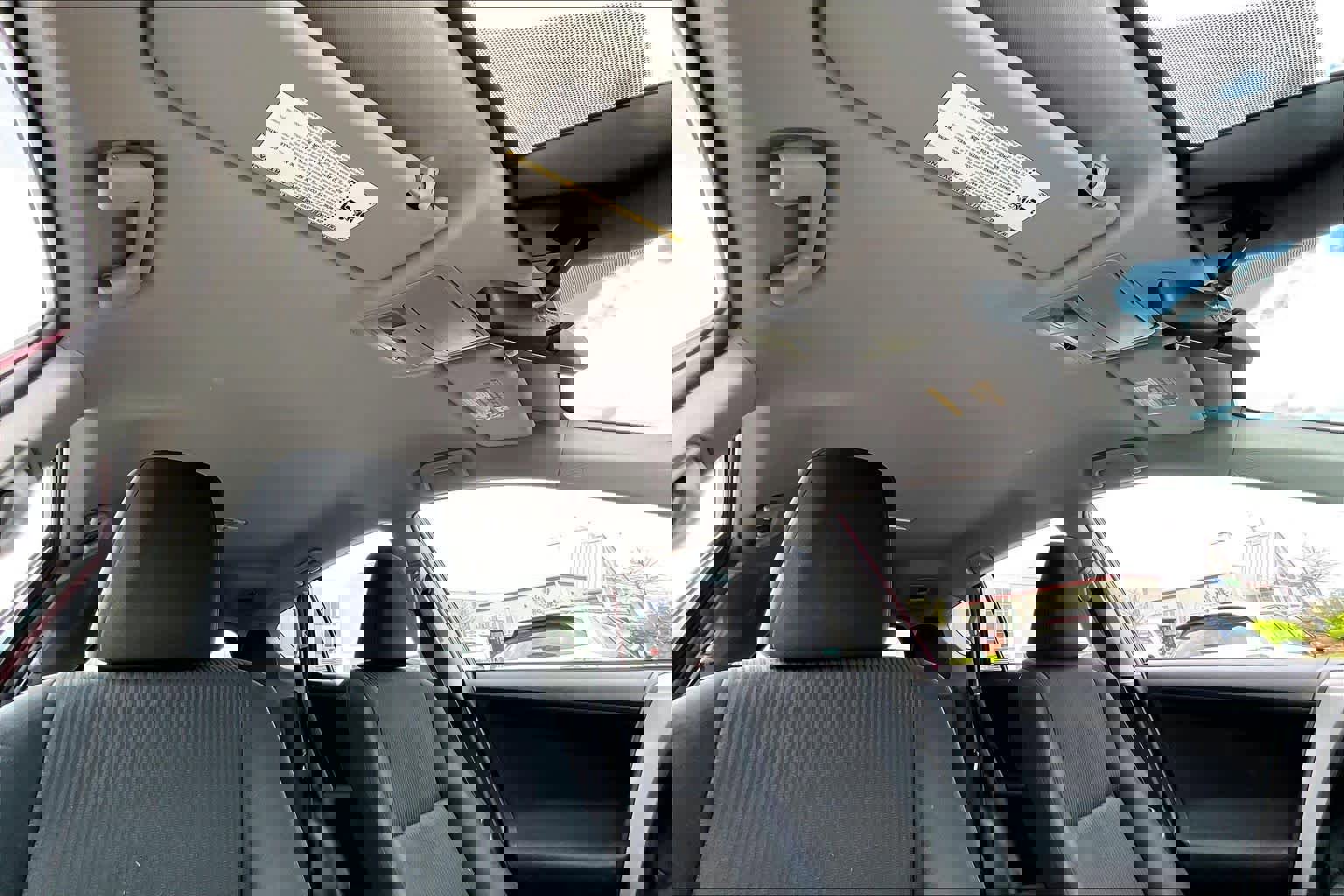 Used 2018 Toyota RAV4 LE image 14