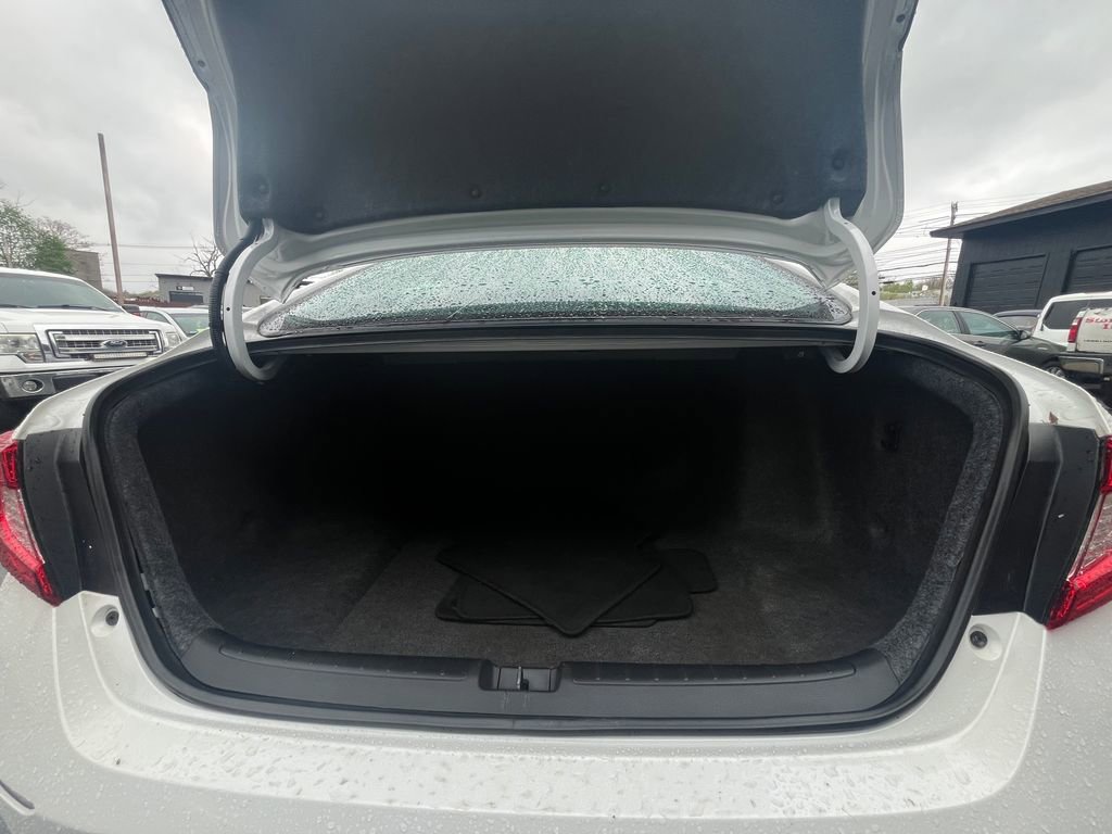 Used 2021 Honda Accord LX image 15