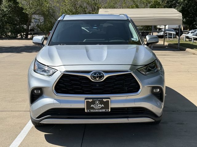 Used 2021 Toyota Highlander Platinum AWD/4WD image 7