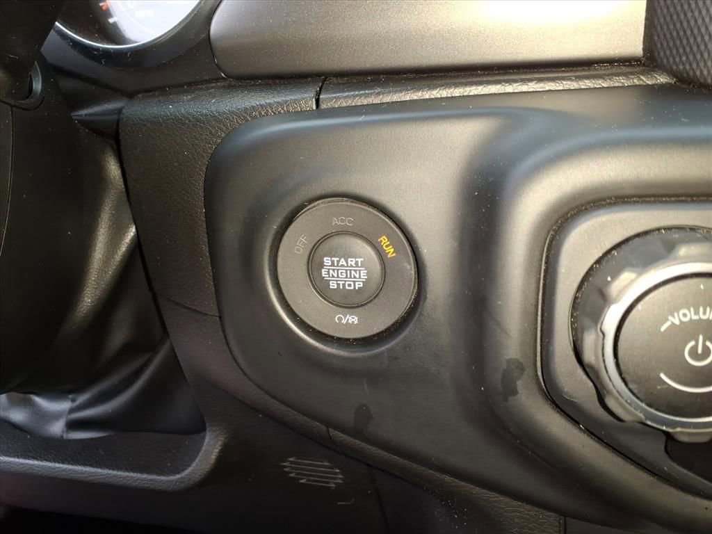 Used 2022 Jeep Wrangler Unlimited Sport image 11