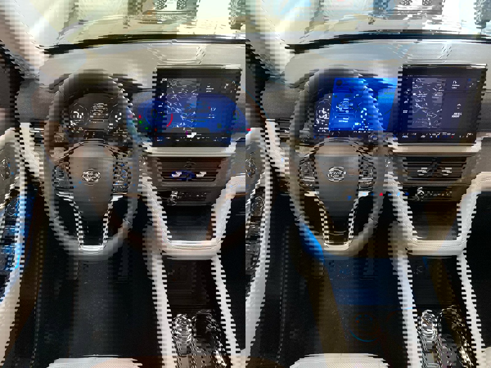 New 2026 Ford Explorer Platinum image 20