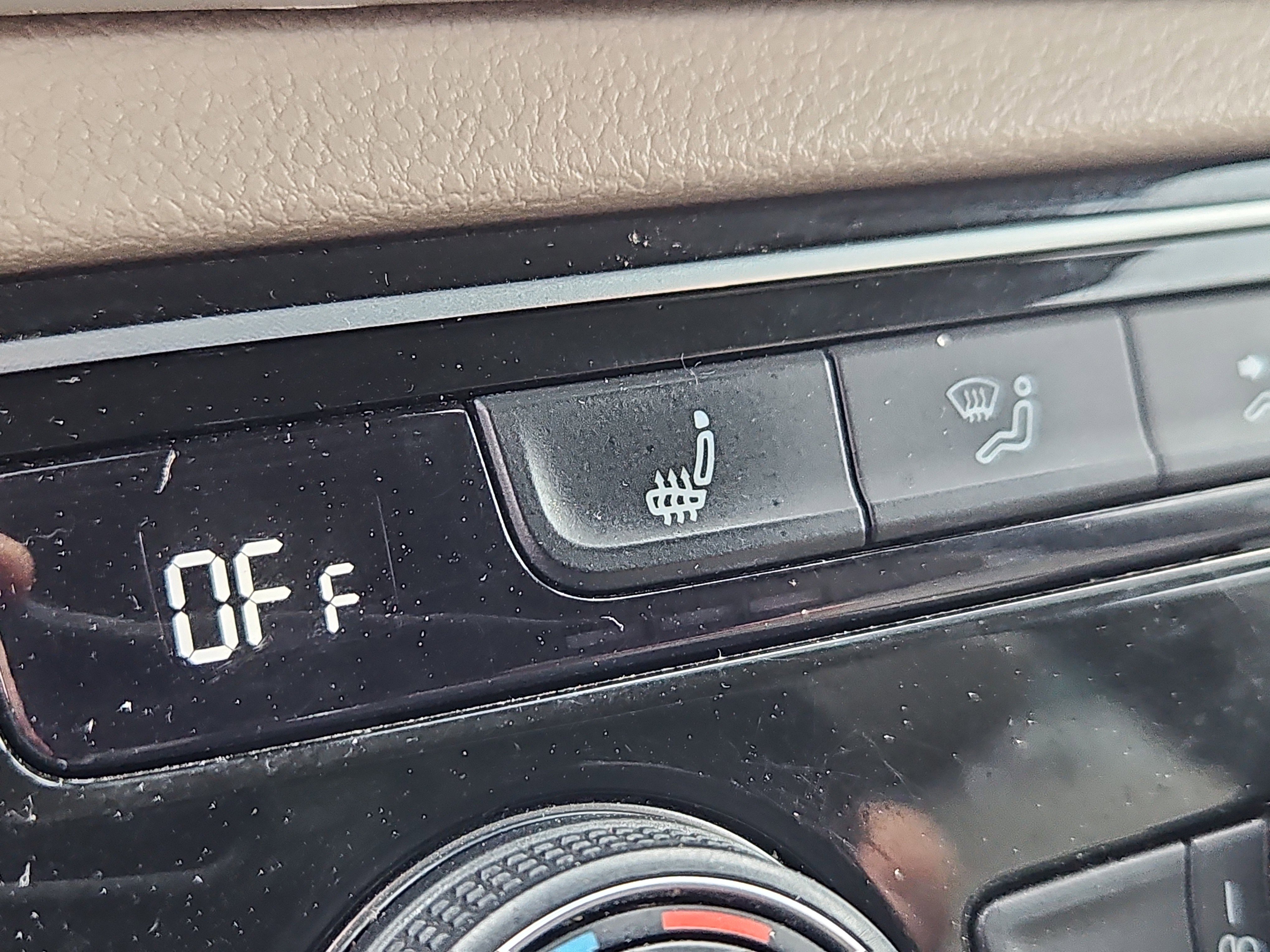 Used 2022 Volkswagen Atlas SE image 11