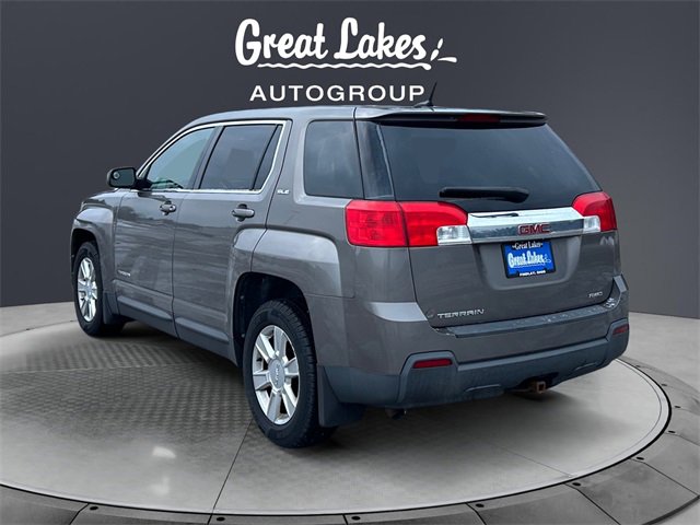 Used 2010 GMC Terrain SLE image 3