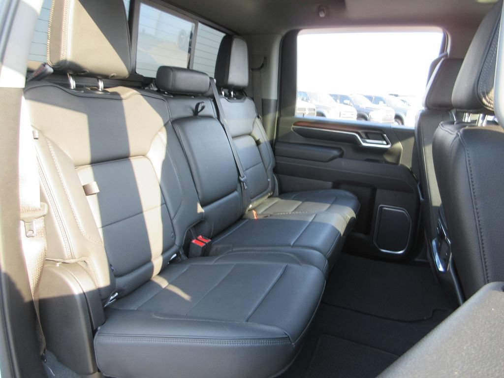 Certified 2024 GMC Sierra 3500 Denali w/ Denali Reserve Package AWD/4WD image 27