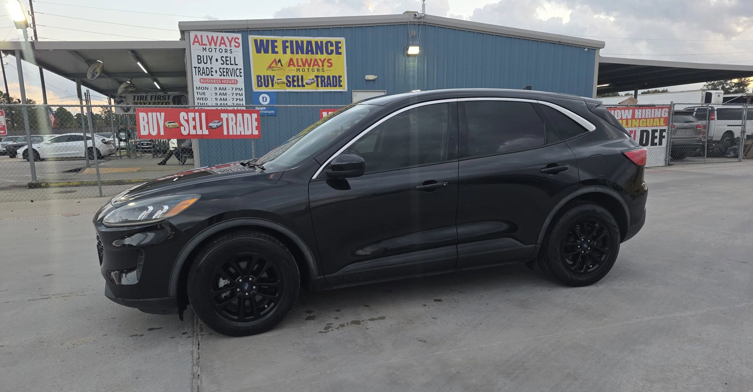Used 2020 Ford Escape SE