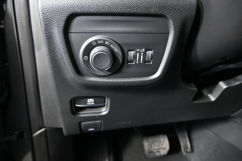 New 2026 Jeep Grand Cherokee L 4WD image 24
