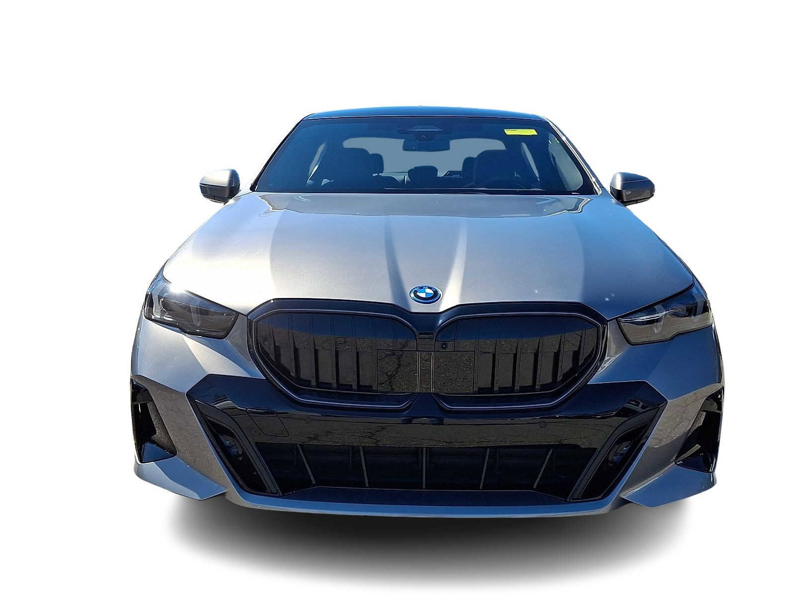 Used 2026 BMW 550e xDrive w/ Premium Package image 2