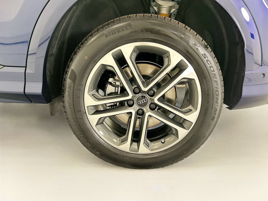 New 2026 Audi Q5 Premium AWD/4WD image 30